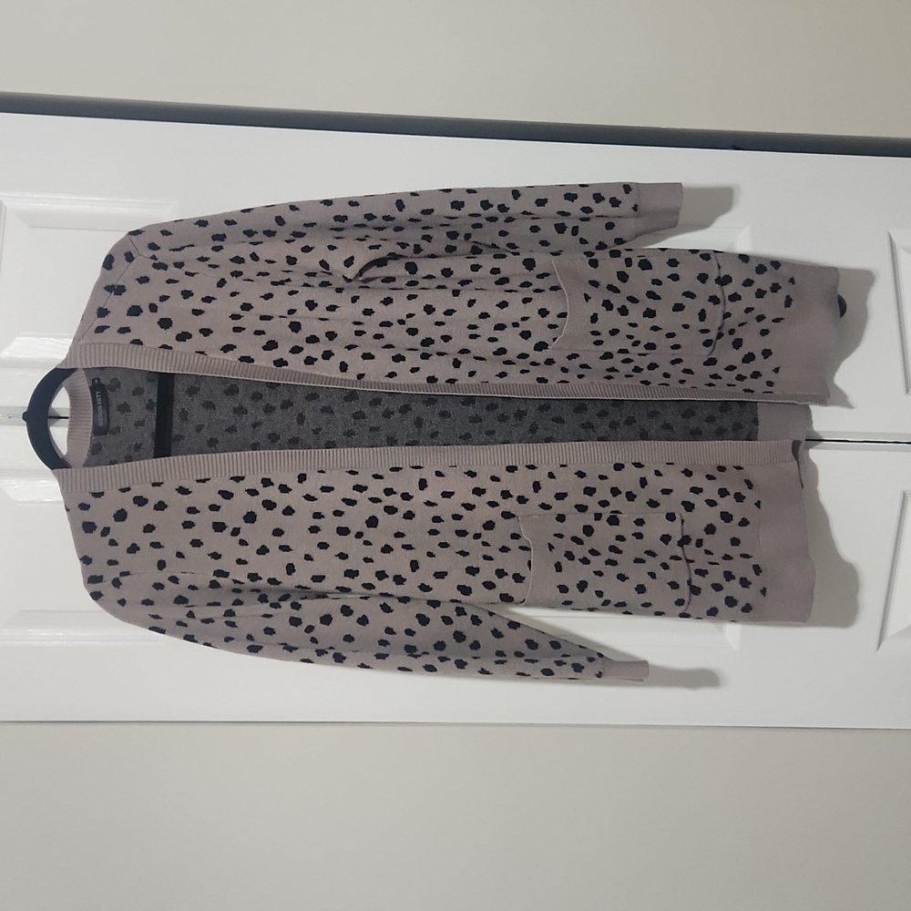 Greige/black long cardigan: Size large.